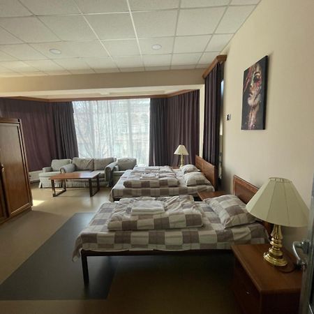 Downtown B&B Vanadzor Eksteriør bilde