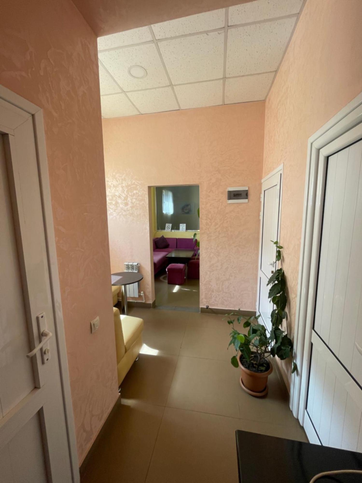 Downtown B&B Vanadzor Eksteriør bilde
