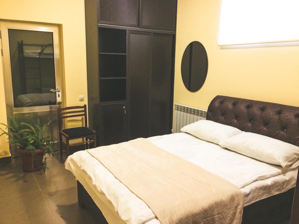 Downtown B&B Vanadzor Eksteriør bilde