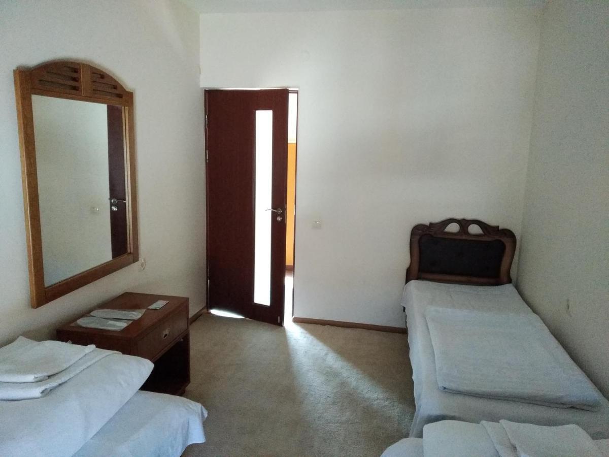 Downtown B&B Vanadzor Eksteriør bilde